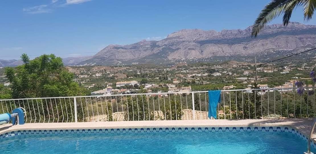 Haus Mit Pool Und Meerblick Altea Buitenkant foto